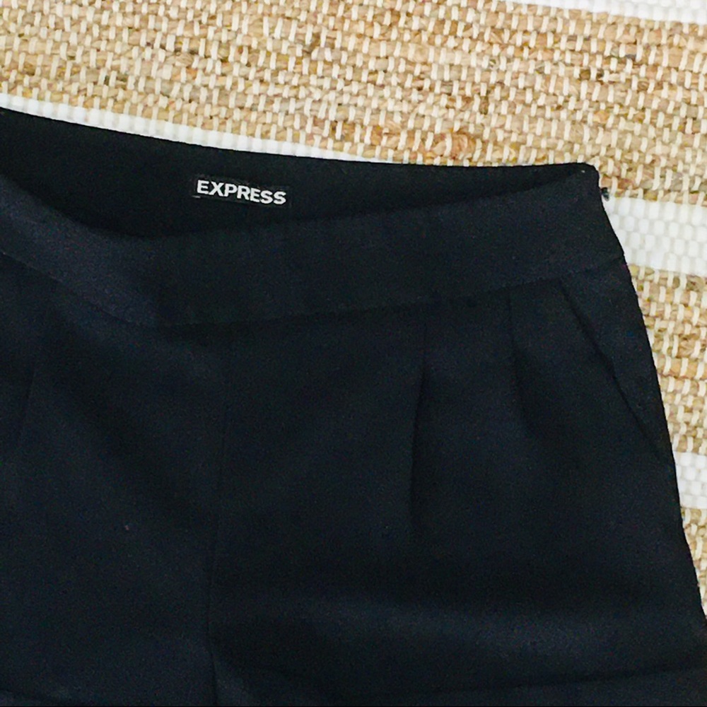 Express dress up classy professional pleated shorts black lined 28 waist
